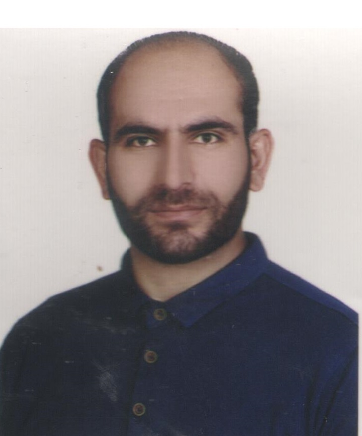 محسن اکبری